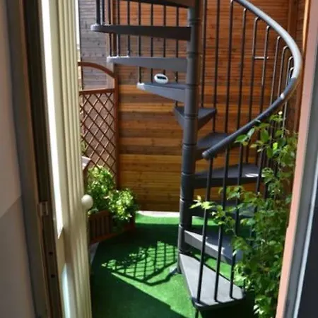 Casa Di Arturo Mansarda * Roccalumera