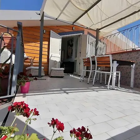 Casa Di Arturo Mansarda Appartement